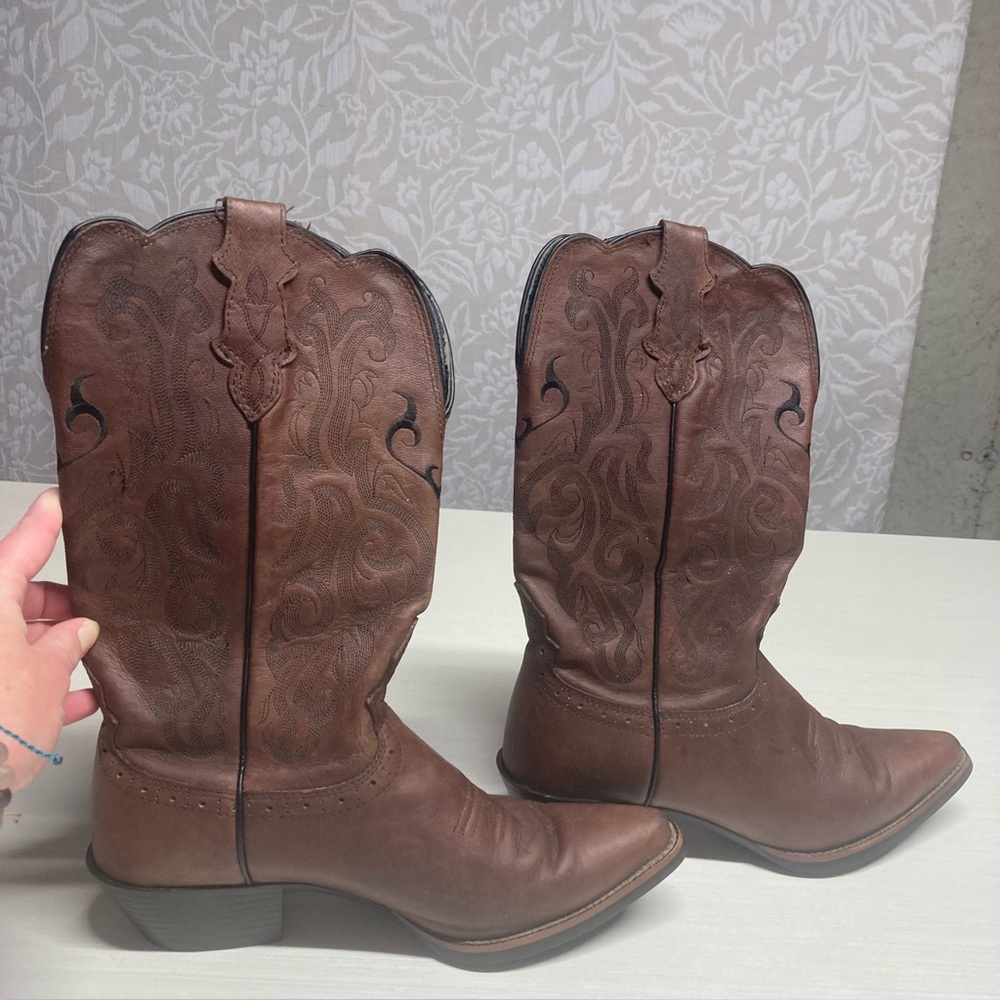 Justin Womens Western Boots Brown Cowhide Leather Size 8.
